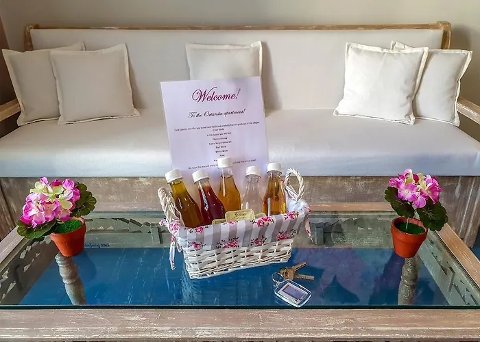 Ortansia, Affordable Flat In Urban Core Of Chania Апартаменты *